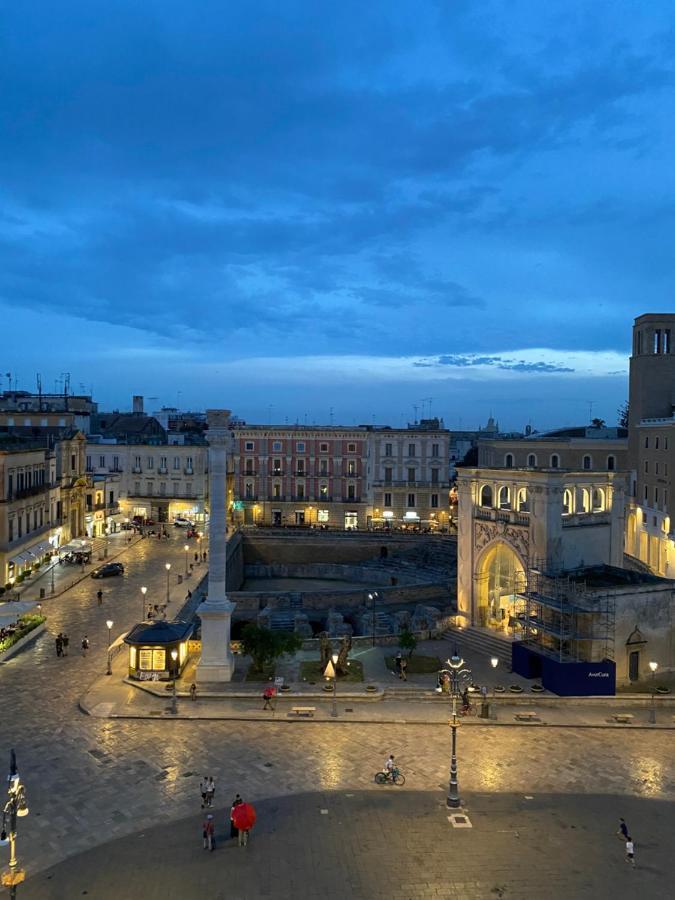 L'Attico Piazza Sant'Oronzo Bed & Breakfast Lecce Eksteriør bilde